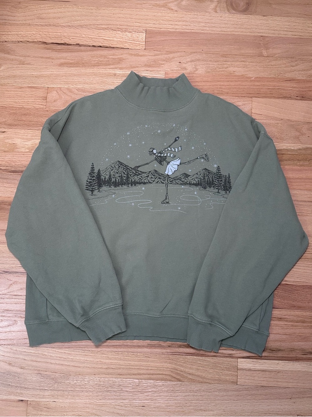 American Eagle Skeleton Ice Skating Mock Neck Sweatshirt Green